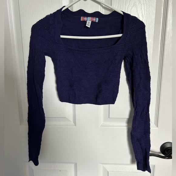 Urban Outfitters Navy Crop Sweater XS - Picture 1 of 3